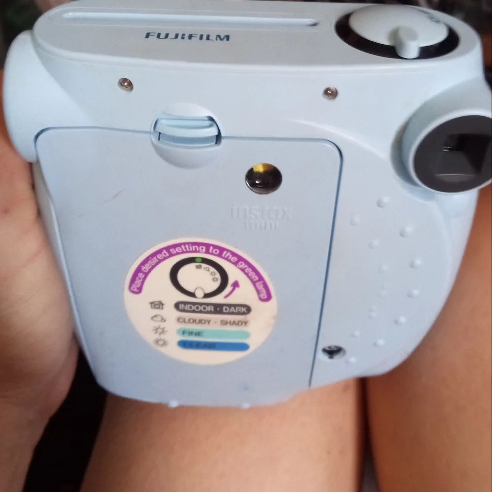 Fujifilm Instax 7s